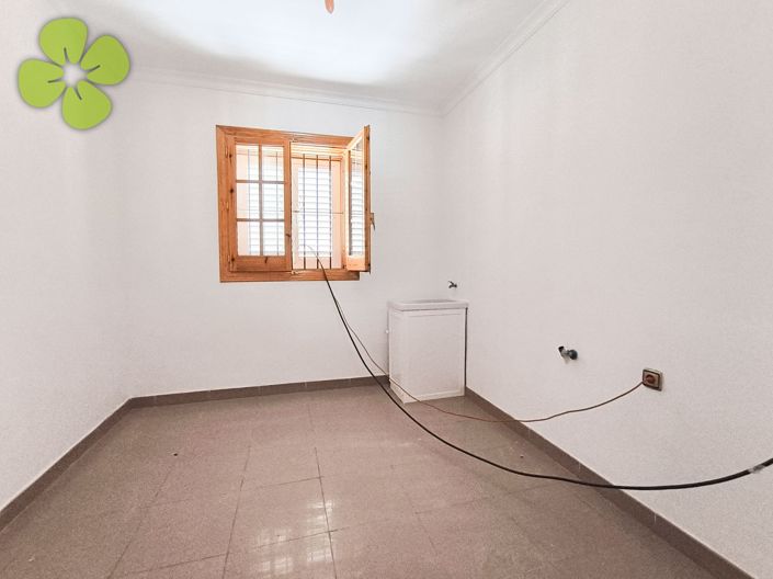 Image No.15-4 Bed Villa for sale