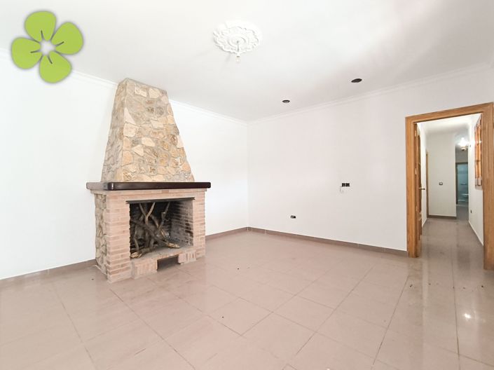 Image No.17-4 Bed Villa for sale