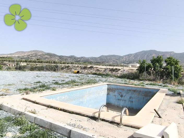 Image No.21-4 Bed Villa for sale