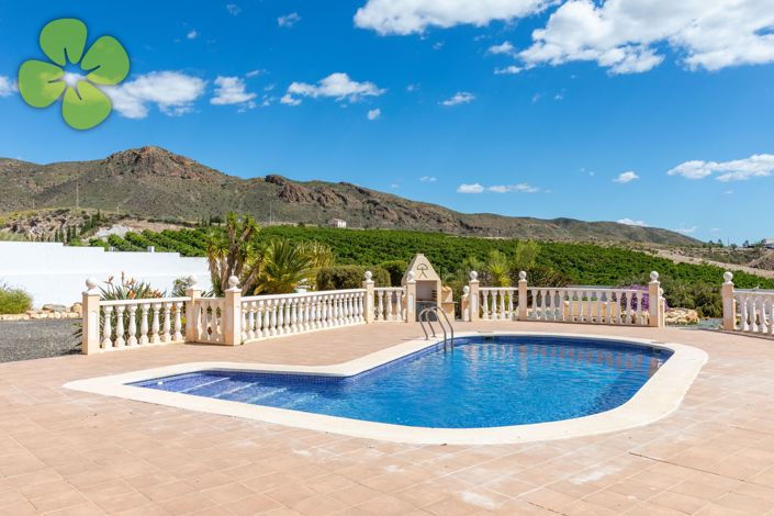 Image No.21-3 Bed Villa for sale