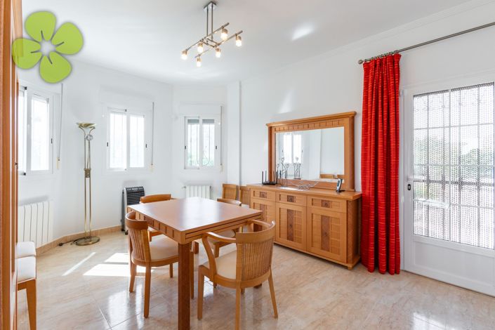 Image No.5-3 Bed Villa for sale