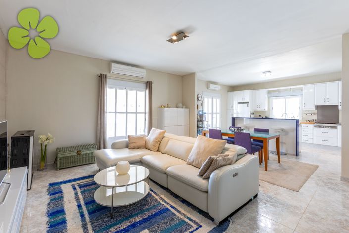 Image No.6-3 Bed Villa for sale