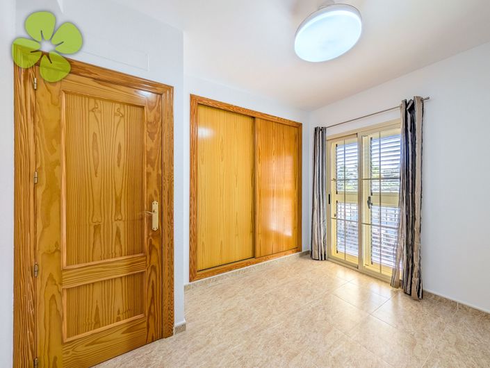 Image No.10-3 Bed Duplex for sale