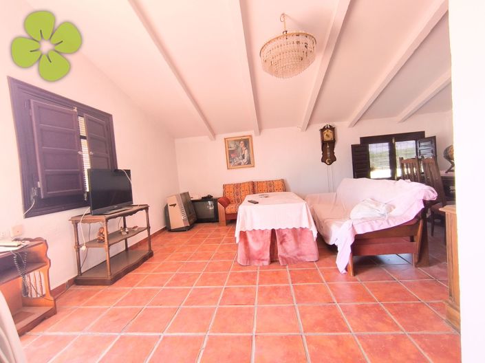 Image No.26-6 Bed Country House for sale