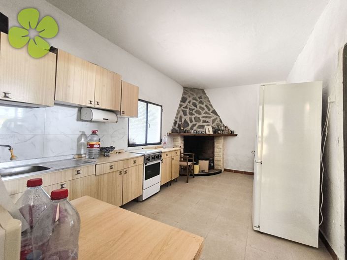 Image No.4-6 Bed Country House for sale