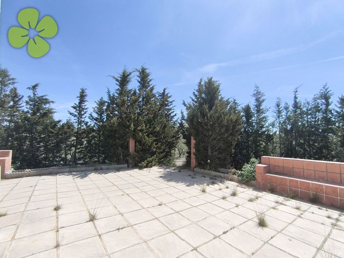 Image No.5-6 Bed Country House for sale