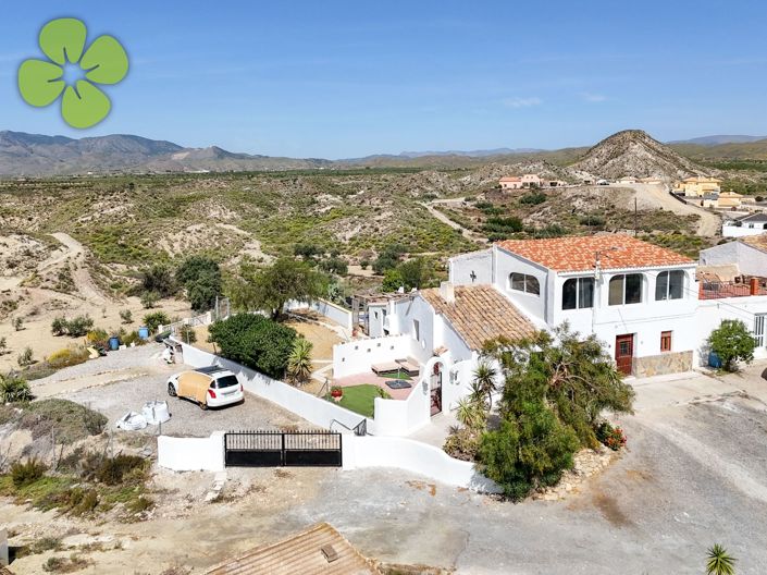 Image No.3-3 Bed Country House for sale