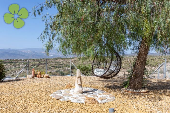 Image No.30-3 Bed Country House for sale