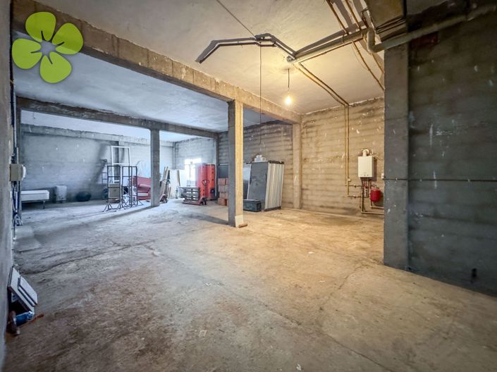 Image No.21-4 Bed Village House for sale