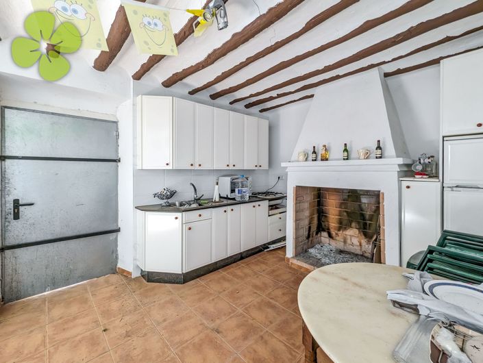 Image No.26-4 Bed Village House for sale