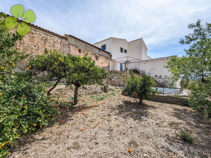 Image No.28-4 Bed Village House for sale