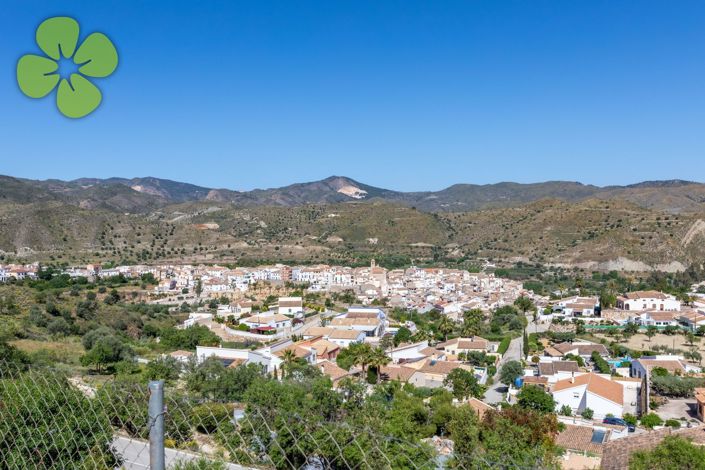 Image No.22-3 Bed Villa for sale