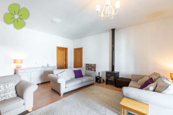 Image No.6-3 Bed Villa for sale