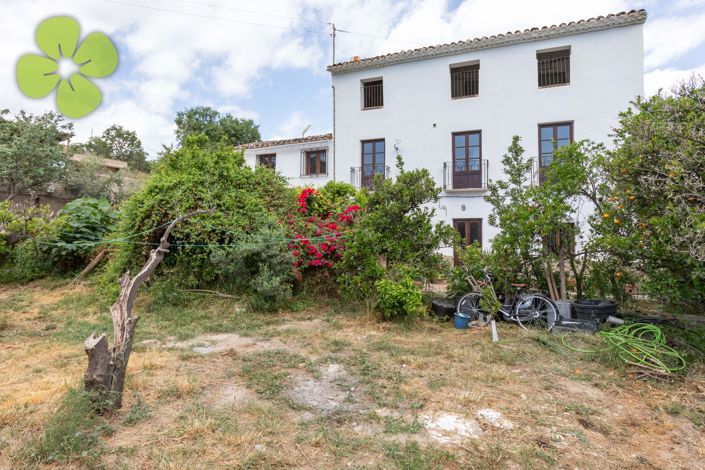 Image No.3-2 Bed Country House for sale