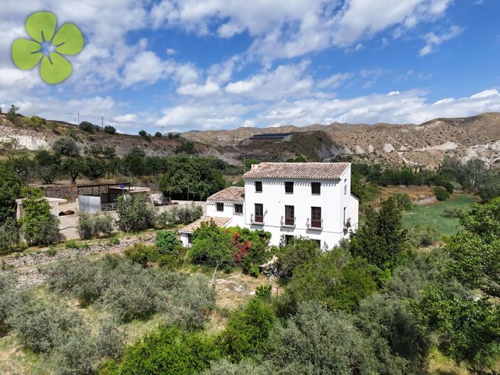 Image No.23-2 Bed Country House for sale