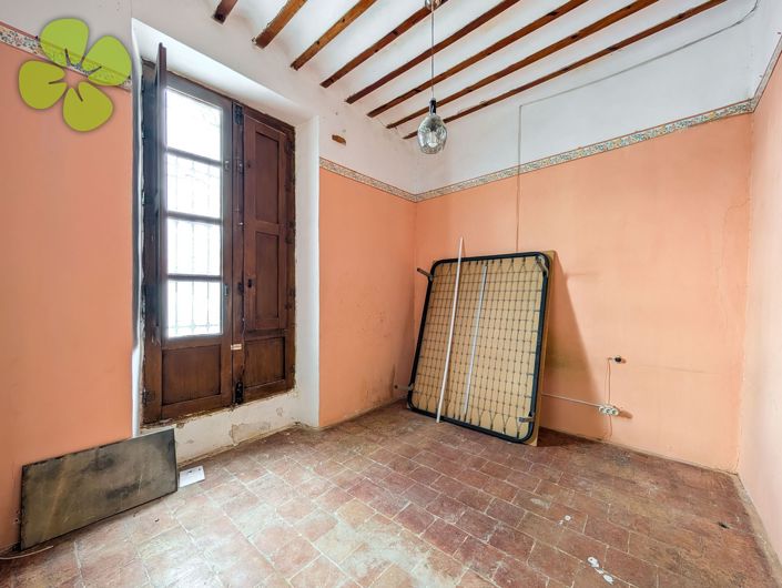 Image No.20-4 Bed Village House for sale