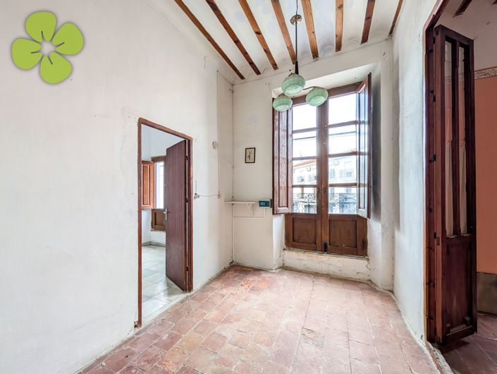 Image No.23-4 Bed Village House for sale
