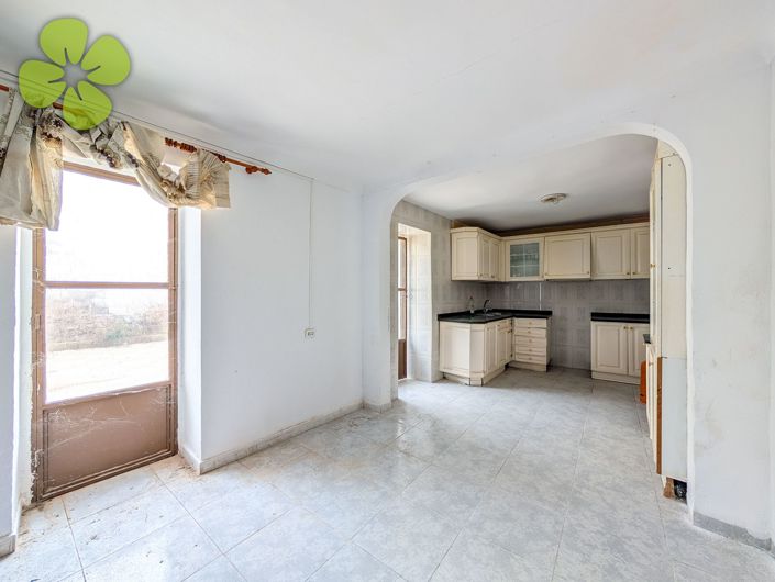 Image No.6-4 Bed Village House for sale