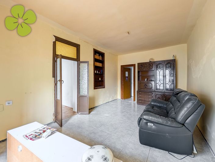 Image No.9-4 Bed Village House for sale