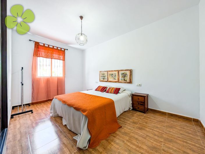 Image No.9-4 Bed Villa for sale