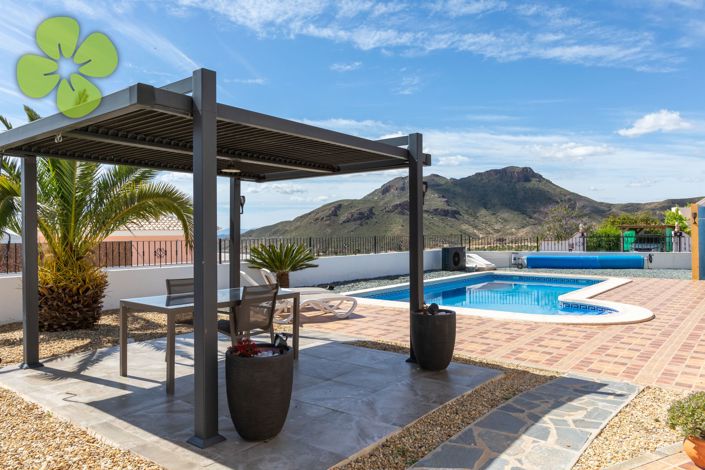 Image No.20-3 Bed Villa for sale