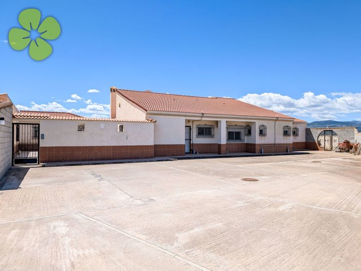 Image No.28-4 Bed Villa for sale