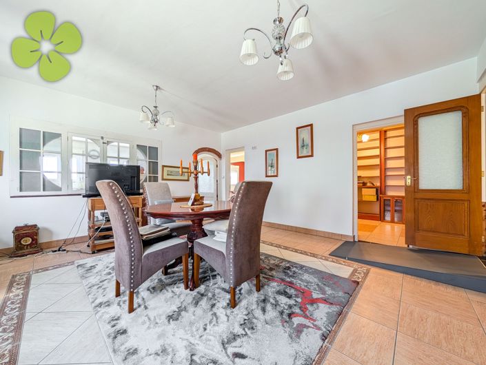 Image No.7-4 Bed Villa for sale