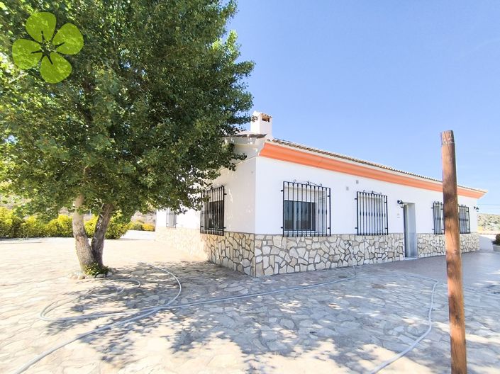 Image No.17-3 Bed Villa for sale