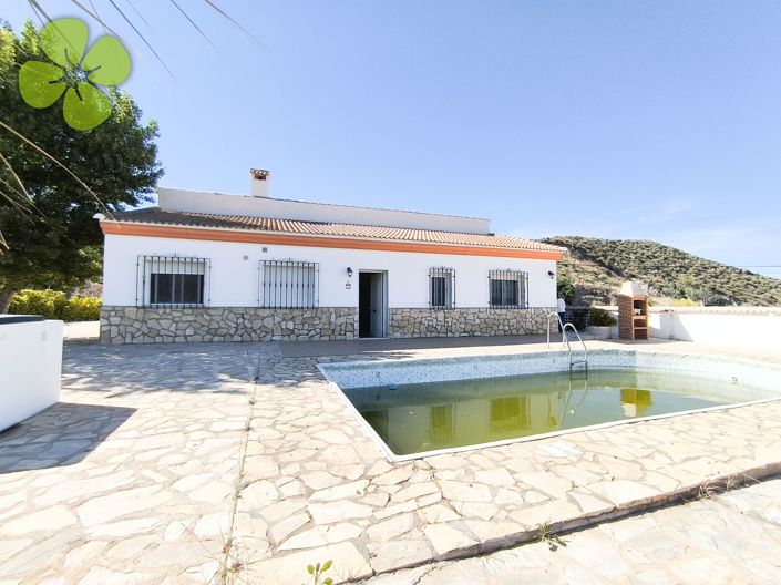 Image No.21-3 Bed Villa for sale