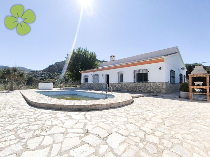 Image No.24-3 Bed Villa for sale