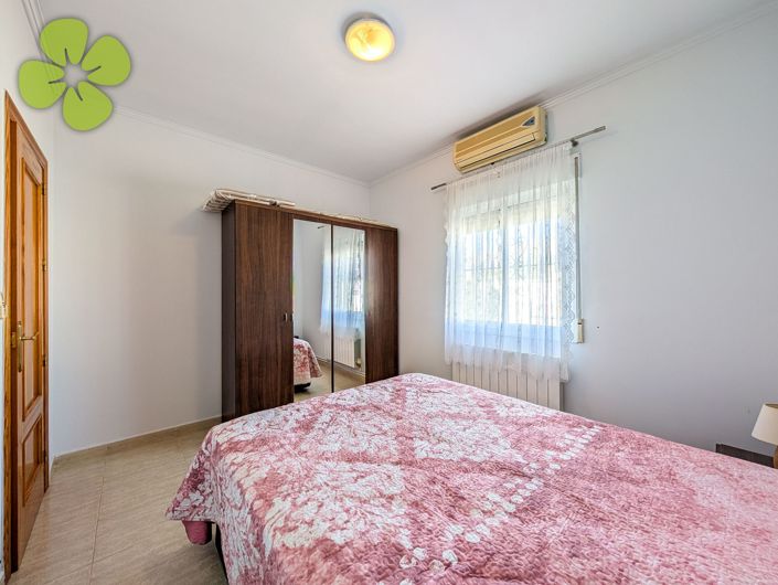 Image No.16-3 Bed Villa for sale