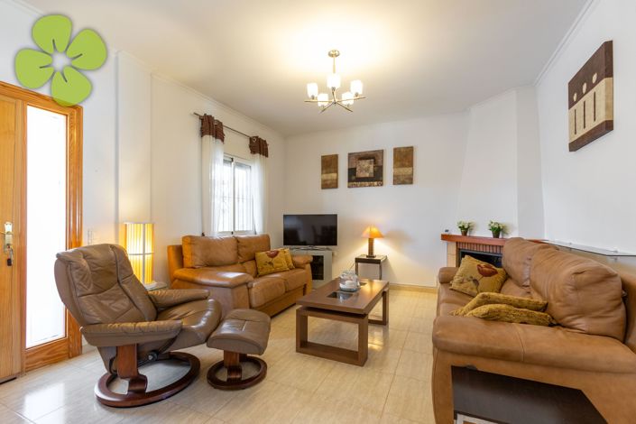 Image No.6-3 Bed Villa for sale