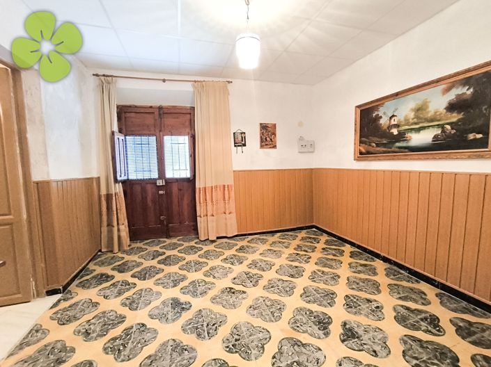Image No.4-4 Bed Country House for sale