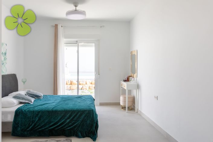 Image No.9-5 Bed Villa for sale