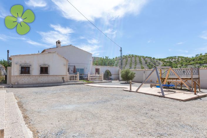Image No.26-6 Bed Country House for sale