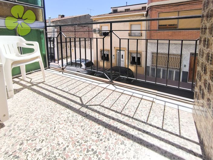 Image No.18-3 Bed Apartment for sale