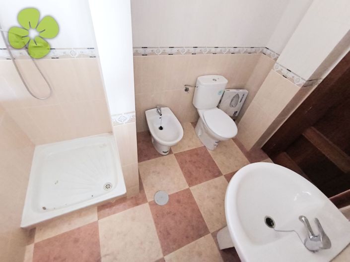 Image No.16-4 Bed Villa for sale