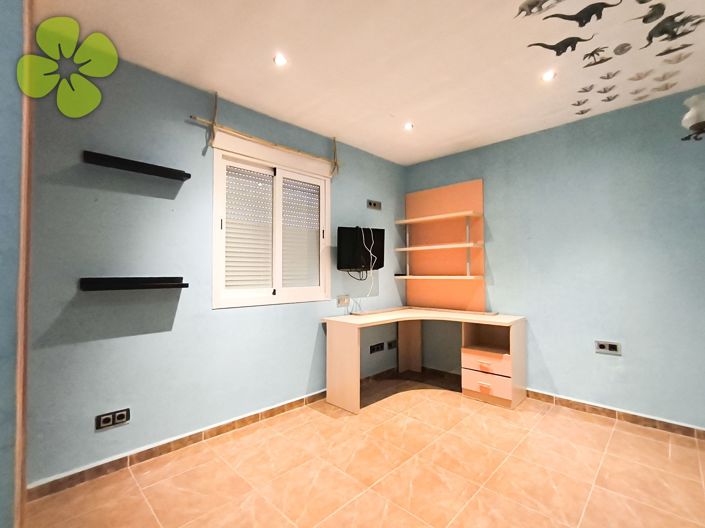 Image No.8-2 Bed Villa for sale