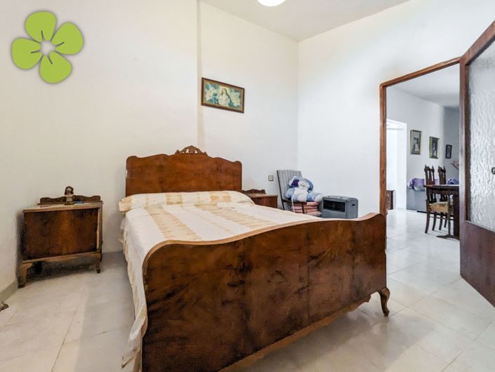 Image No.16-5 Bed Village House for sale