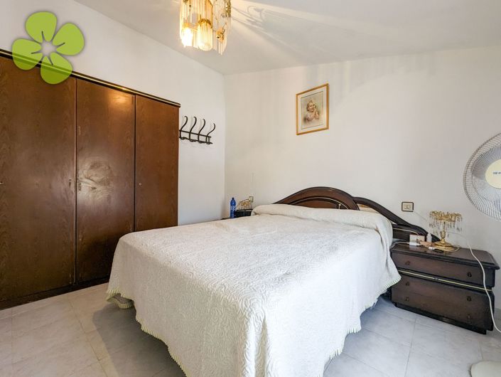 Image No.21-5 Bed Village House for sale