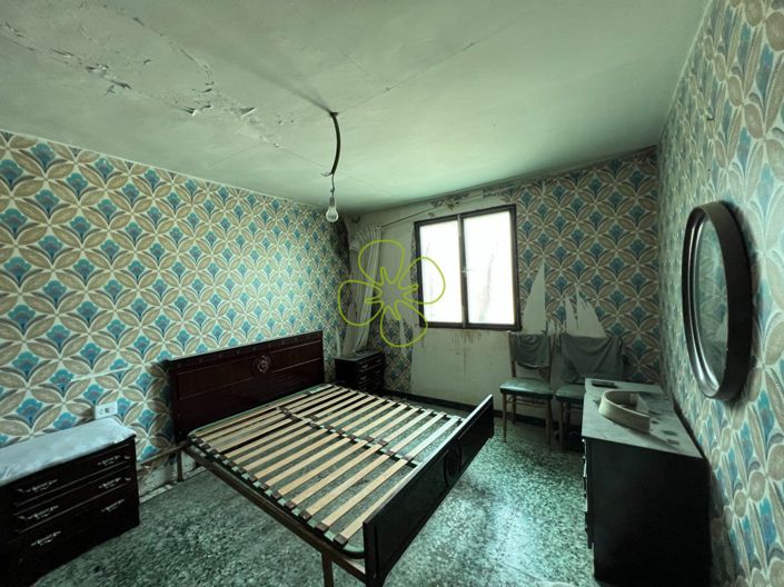 Image No.11-3 Bed Country House for sale