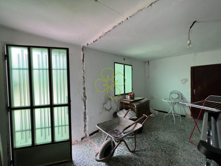 Image No.12-3 Bed Country House for sale