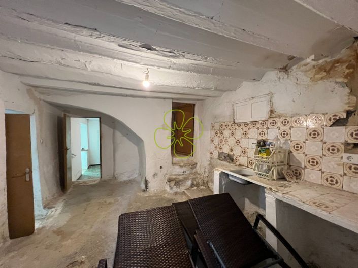 Image No.13-3 Bed Country House for sale