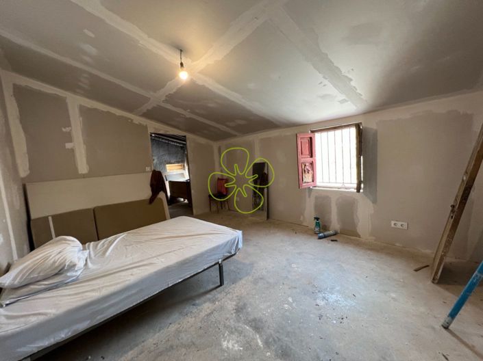 Image No.16-3 Bed Country House for sale