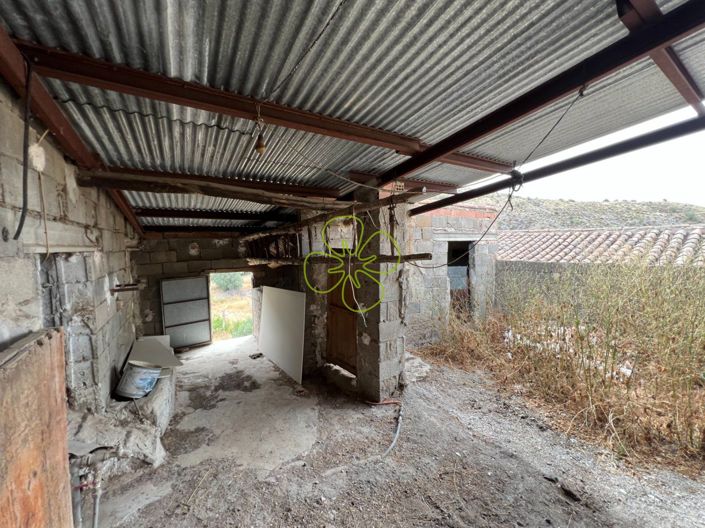Image No.24-3 Bed Country House for sale
