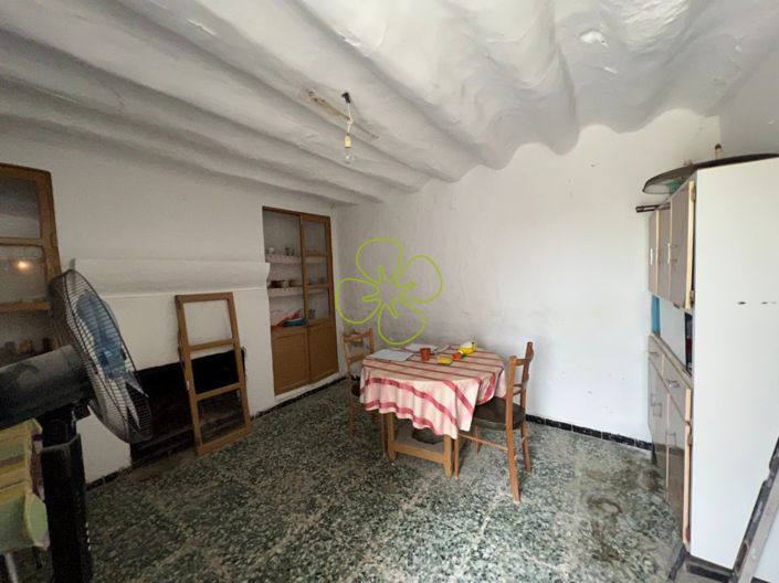 Image No.3-3 Bed Country House for sale