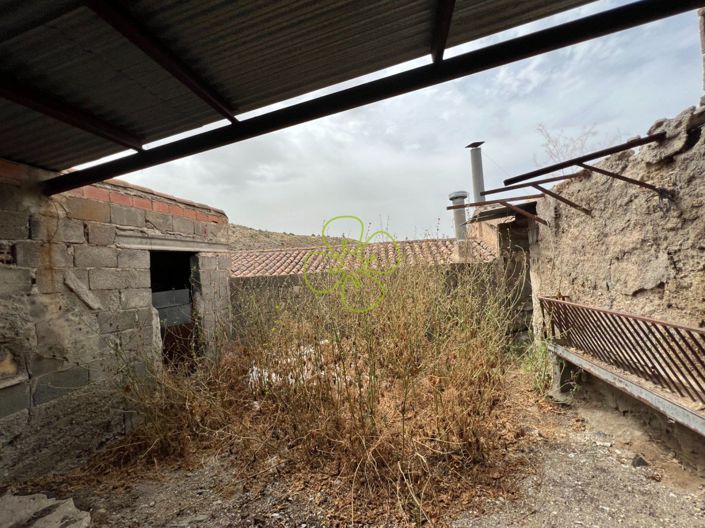Image No.30-3 Bed Country House for sale