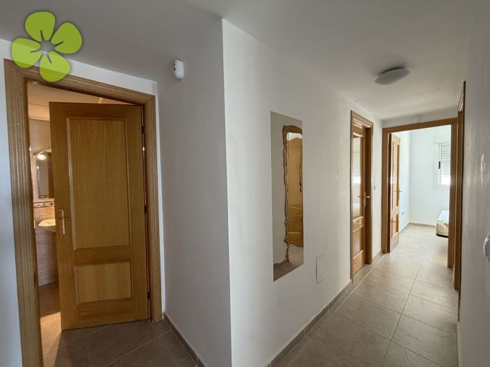 Image No.14-3 Bed Apartment for sale