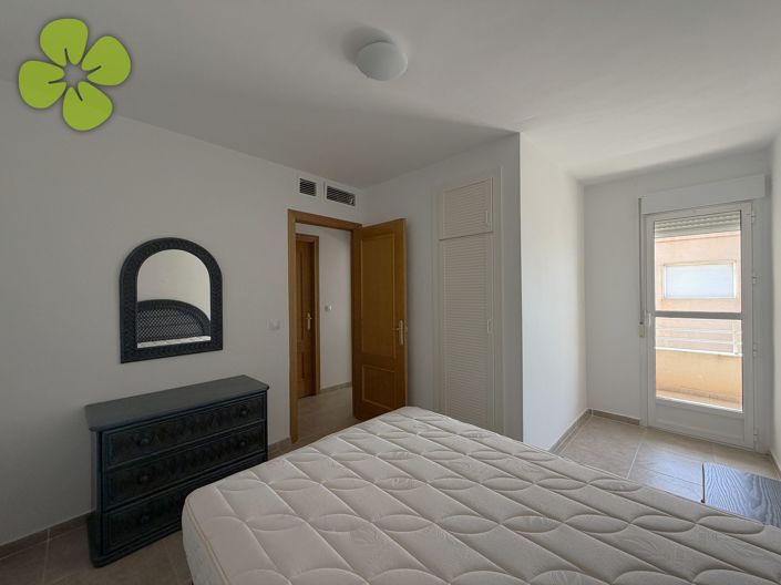 Image No.25-3 Bed Apartment for sale