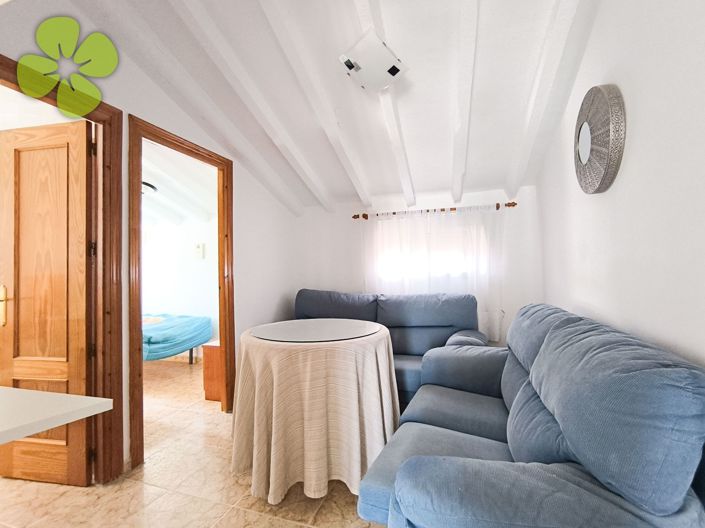 Image No.25-6 Bed Townhouse for sale